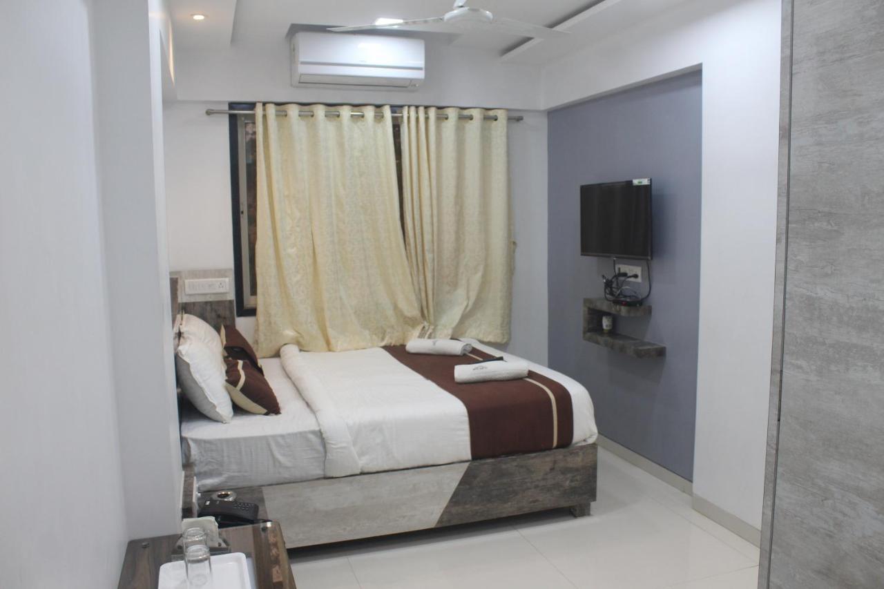 Hotel Park Inn Andheri West Мумбаї Екстер'єр фото